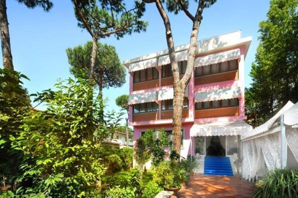 Hotel Manuela Cinquale Exterior foto